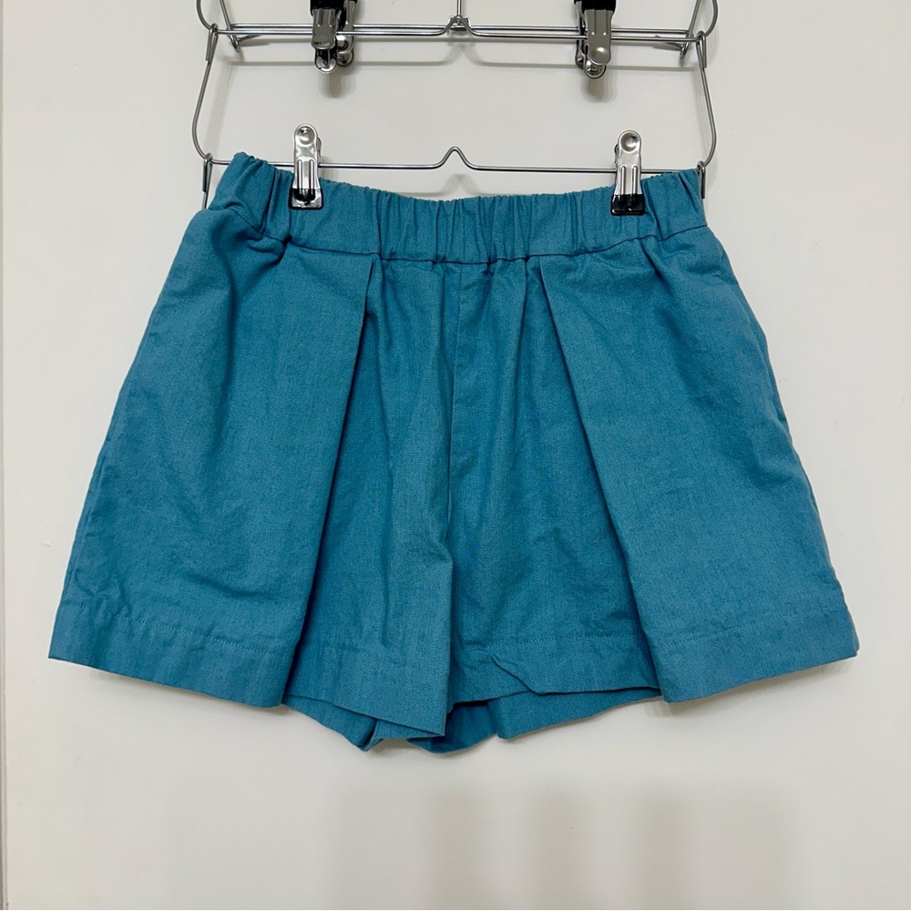 Pleated High Waisted Elastic Shorts